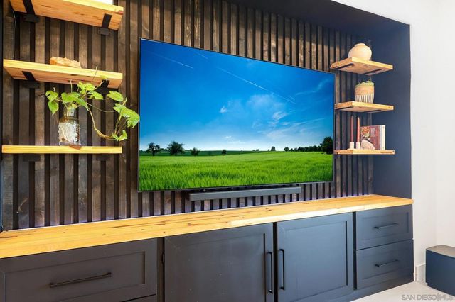 6861 Secano St, San Diego, CA 92154