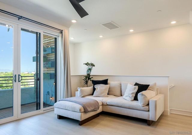 6861 Secano St, San Diego, CA 92154