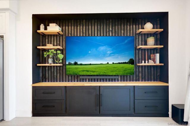 6861 Secano St, San Diego, CA 92154