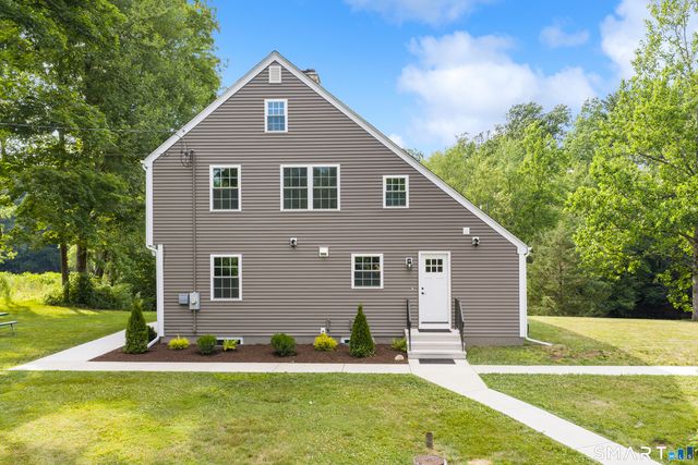 768 North Brooksvale Road, Cheshire, CT 06410
