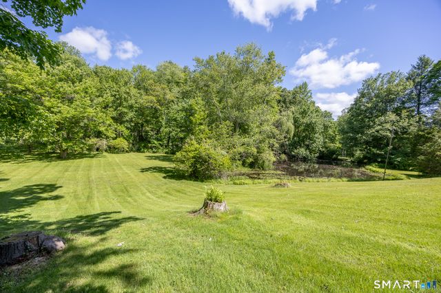 768 North Brooksvale Road, Cheshire, CT 06410
