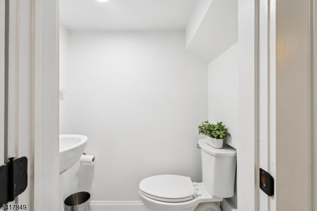 621 Kimball Ave, Westfield Town, NJ 07090