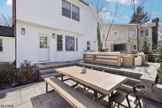 621 Kimball Ave, Westfield Town, NJ 07090