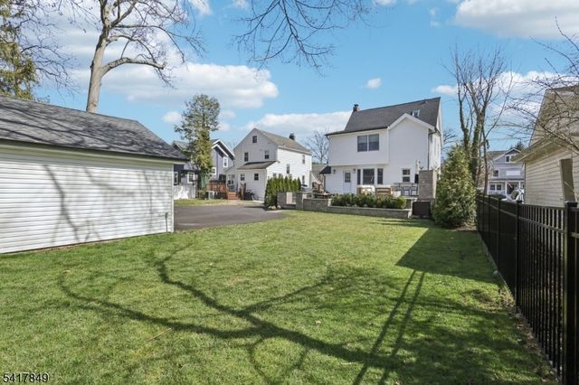 621 Kimball Ave, Westfield Town, NJ 07090