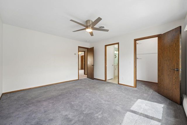 15221 Crestview Lane, Minnetonka, MN 55345