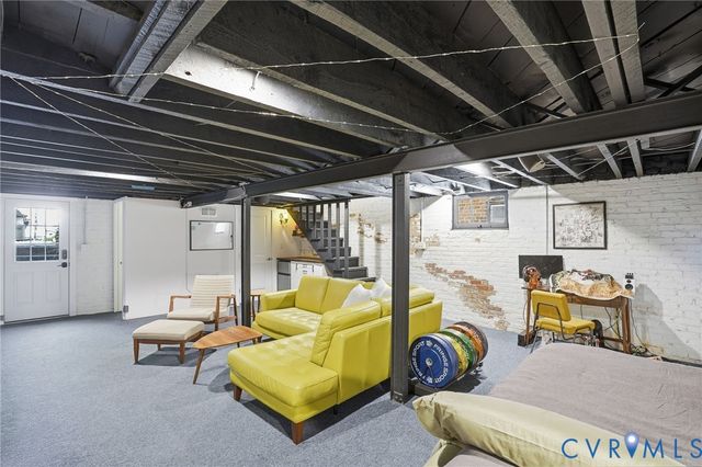 2814 W Grace St, Richmond, VA 23221