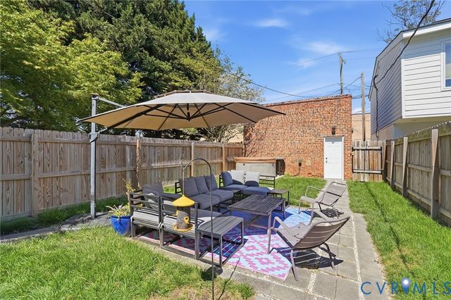 2814 W Grace St, Richmond, VA 23221