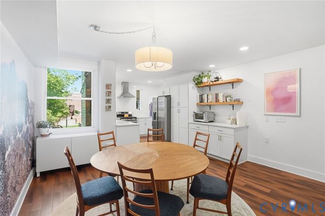 2814 W Grace St, Richmond, VA 23221