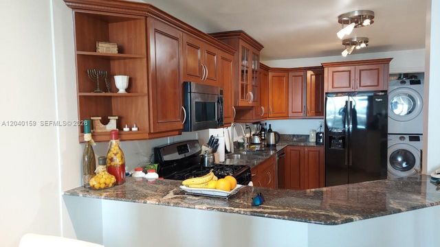 3140 S Ocean Dr 1510, Hallandale Beach, FL 33009
