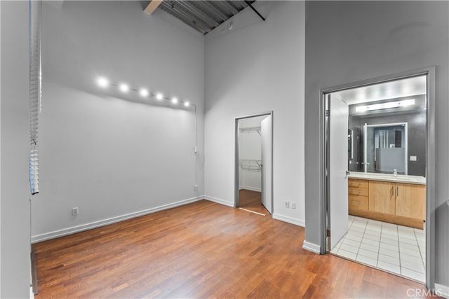 1100 S Grand A109, Los Angeles, CA 90015