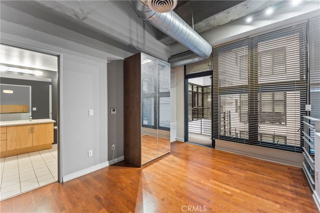 1100 S Grand A109, Los Angeles, CA 90015