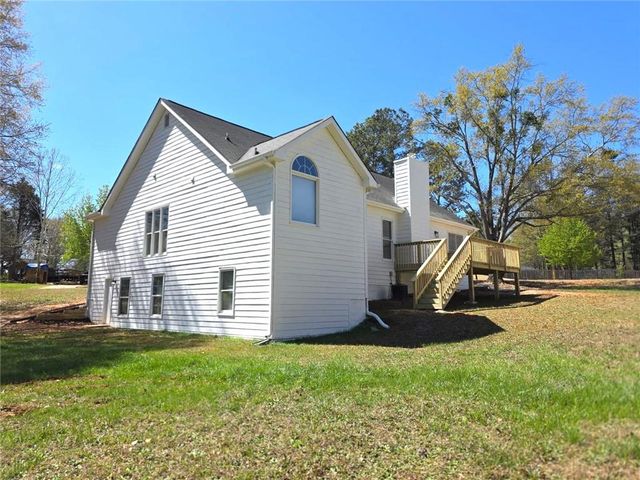 3610 Muskie Lane, Gainesville, GA 30504