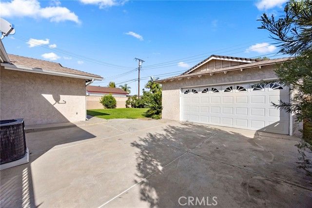340 Deanna Street, La Habra, CA 90631