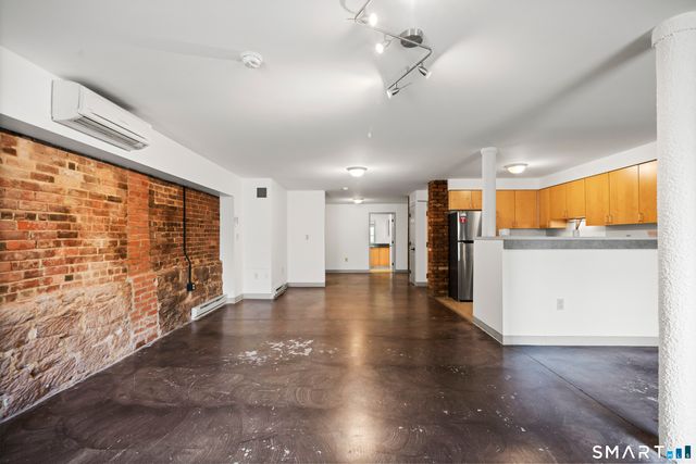 40 Elm Street B, Hartford, CT 06106