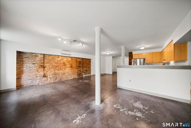 40 Elm Street B, Hartford, CT 06106