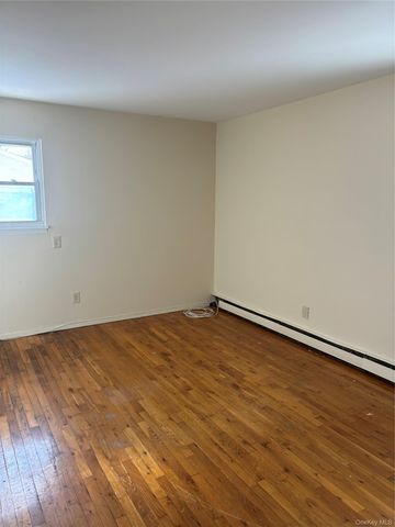 148 N 22nd Street 2 nd floor, Wheatley Heights, NY 11798