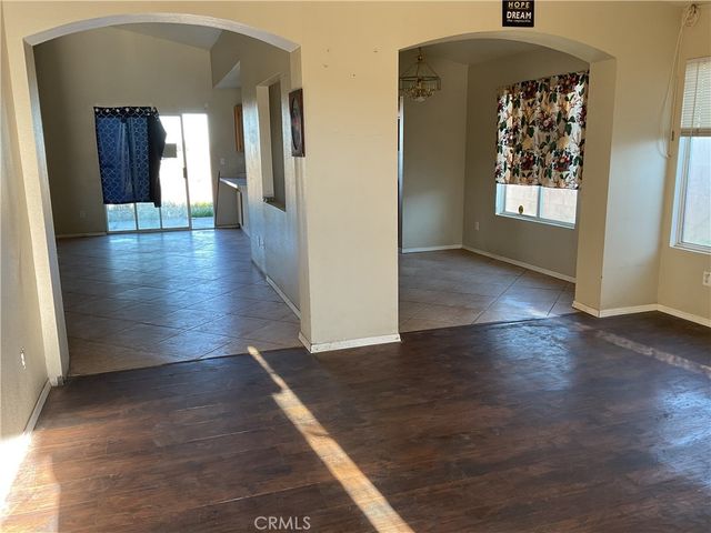 15536 Jojoba, Victorville, CA 92394