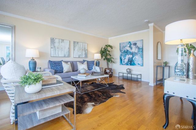 5080 Diamond Heights Boulevard A, San Francisco, CA 94131