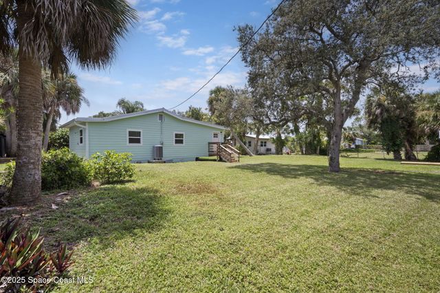 1668 Oceana Drive, Merritt Island, FL 32952