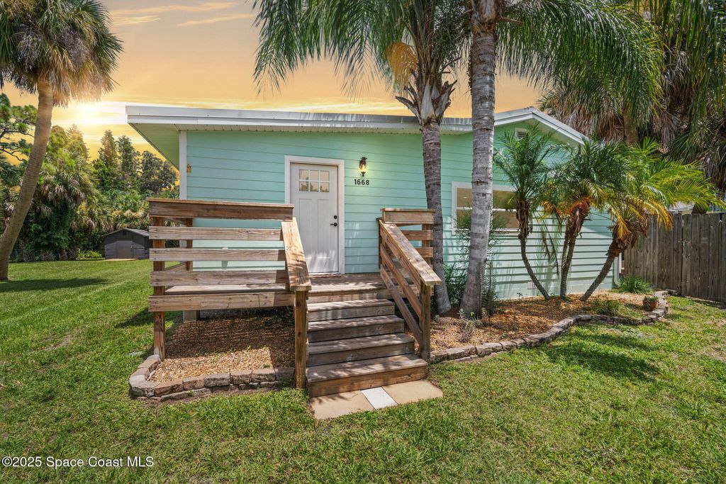 1668 Oceana Drive, Merritt Island, FL 32952