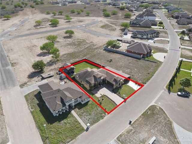 5996 Yarrow Drive, Rio Grande City, TX 78582