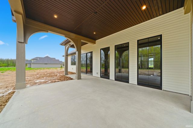 4372 Veritas Boulevard, Fort Wayne, IN 46825
