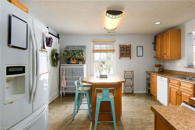 4958 Old US Highway 64, Lexington, NC 27292