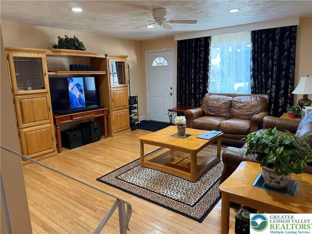 706 Mohawk Street, Allentown City, PA 18103