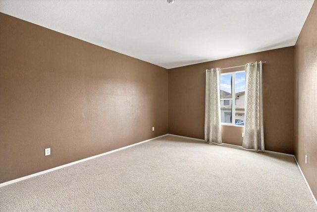 5014 Lake Circle Road, Fallbrook, CA 92028