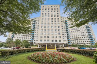 10500 ROCKVILLE PIKE #1528, Rockville, MD 20852