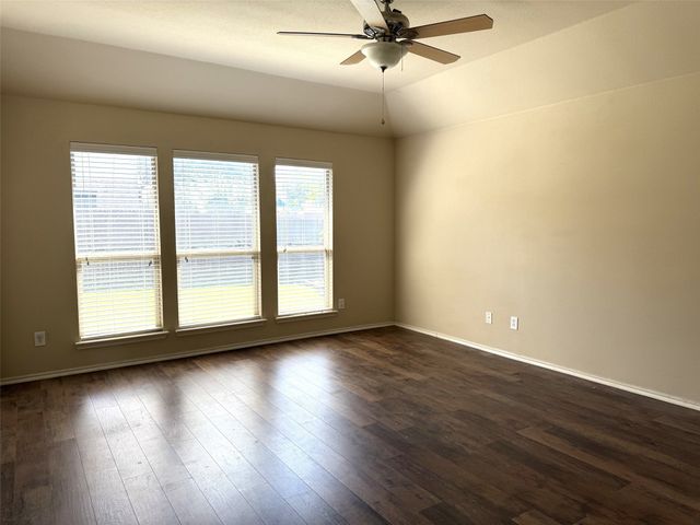4809 Hidden Pond Drive, Frisco, TX 75036
