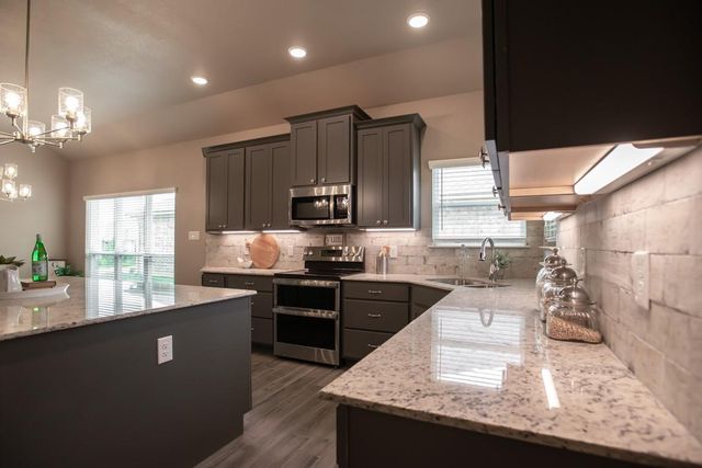 1014 Winchester DR, Nolanville, TX 76559