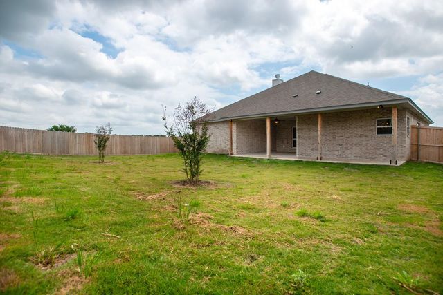 1014 Winchester DR, Nolanville, TX 76559