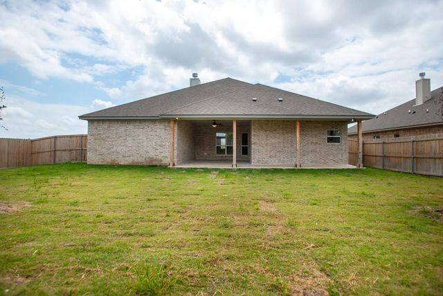 1014 Winchester DR, Nolanville, TX 76559