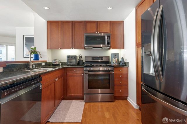 400 Beale Street 701, San Francisco, CA 94105