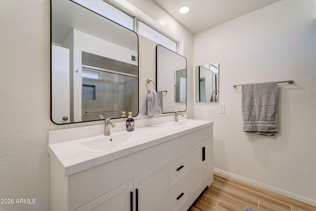 5132 W CORRINE Drive, Glendale, AZ 85304