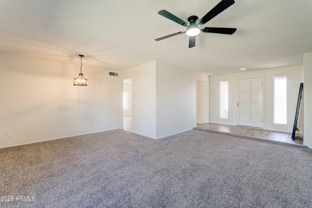 5132 W CORRINE Drive, Glendale, AZ 85304