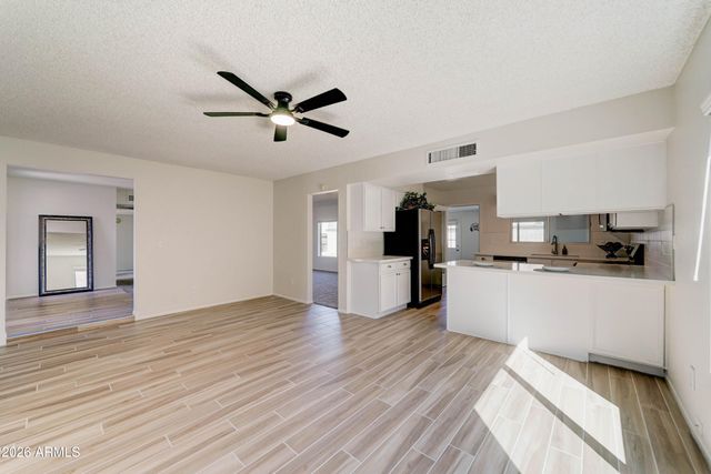 5132 W CORRINE Drive, Glendale, AZ 85304