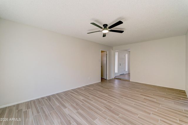 5132 W CORRINE Drive, Glendale, AZ 85304