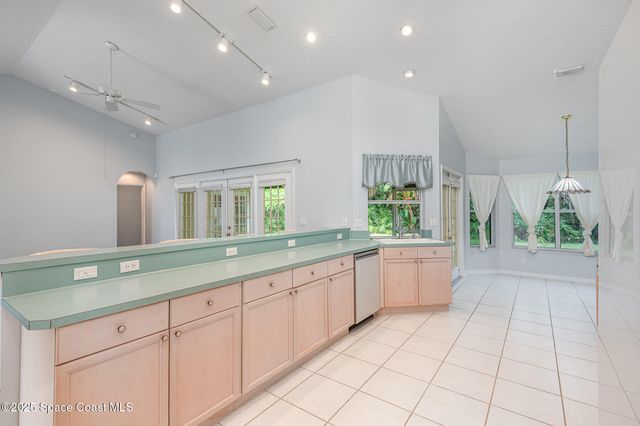459 Kimberly Drive, Melbourne, FL 32940