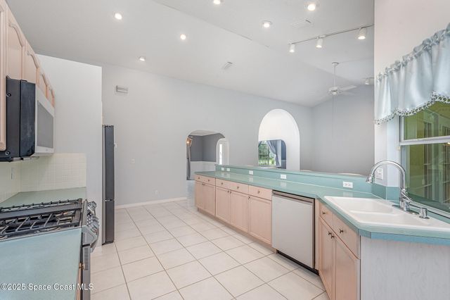 459 Kimberly Drive, Melbourne, FL 32940