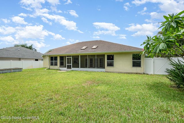 459 Kimberly Drive, Melbourne, FL 32940