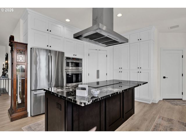 88620 OCEAN VIEW Ln, Florence, OR 97439