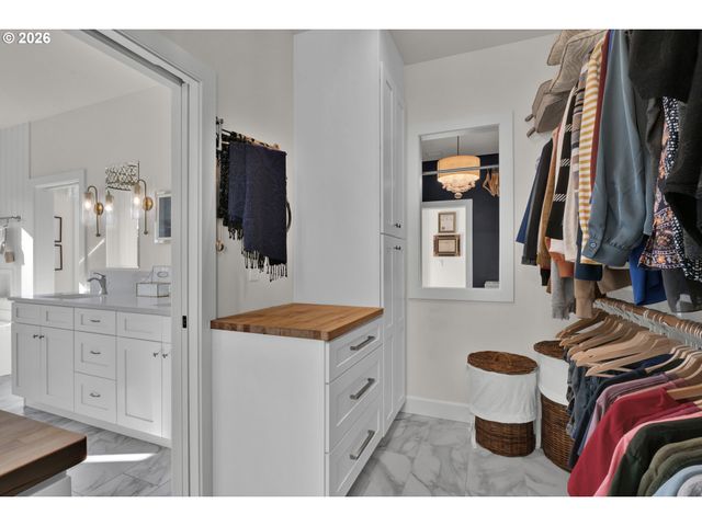 88620 OCEAN VIEW Ln, Florence, OR 97439