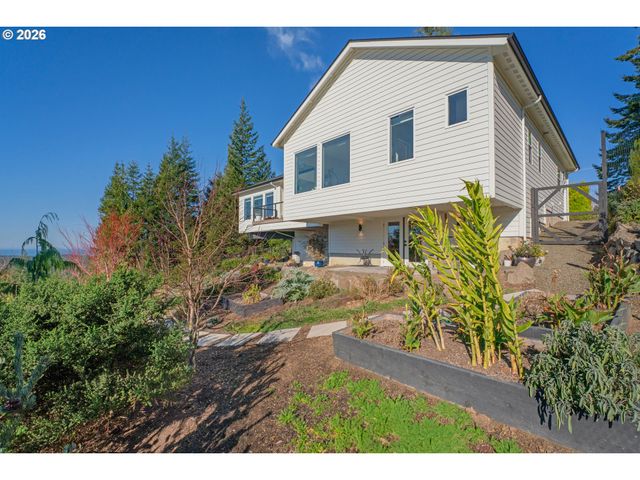 88620 OCEAN VIEW Ln, Florence, OR 97439