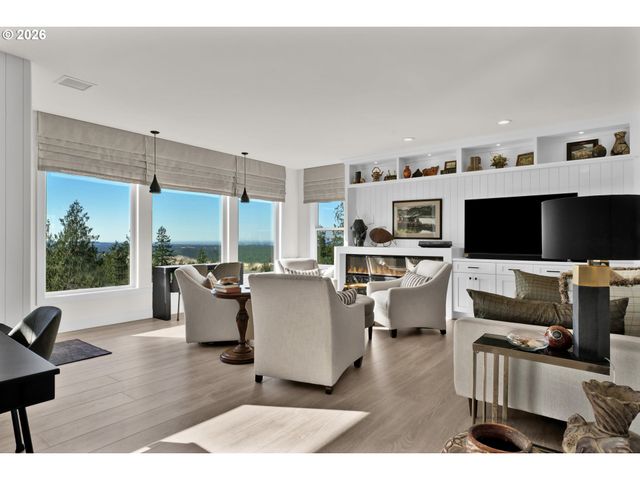 88620 OCEAN VIEW Ln, Florence, OR 97439