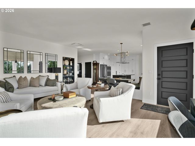 88620 OCEAN VIEW Ln, Florence, OR 97439