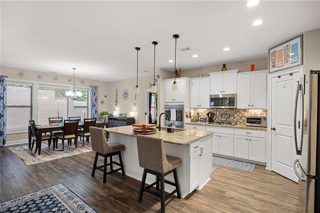 102 Kirk Drive, Dallas, GA 30132