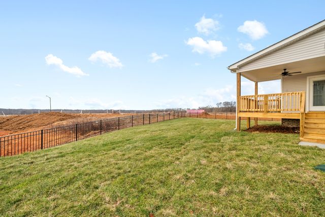 1188 Ross Farms Blvd, Clarksville, TN 37043