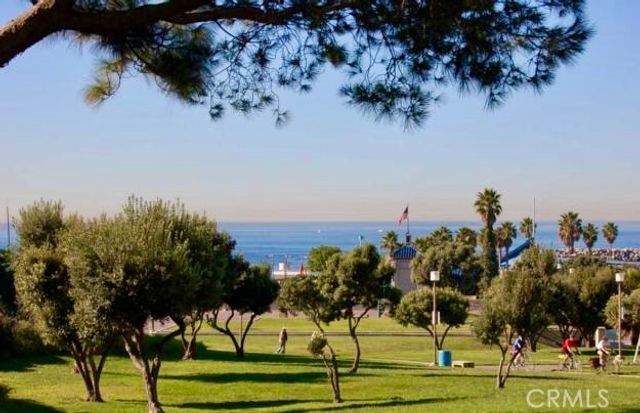 240 The 108, Redondo Beach, CA 90277